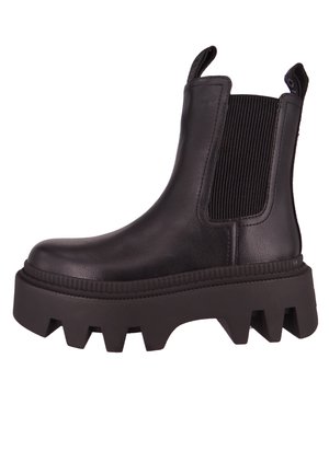 - Ankle boot