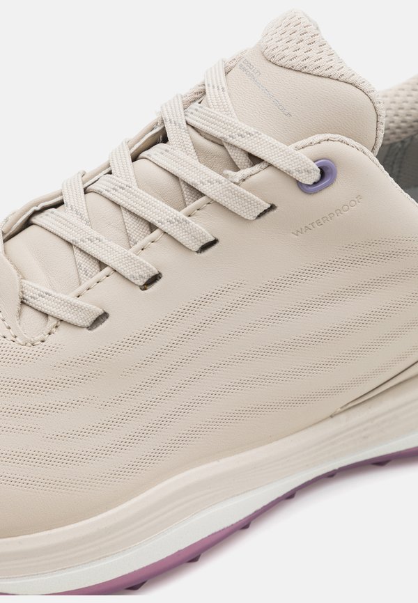 LT1 - Golf shoes - gravel2