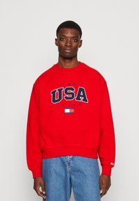 Tommy Jeans BOXY MODERN SPORT USA CREW - Sweatshirt - deep crimson