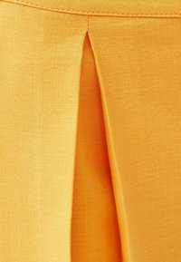 Bershka Shorts - yellow