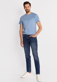 Lee Cooper DENZEL ciemnoniebieski