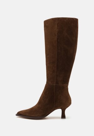 AUGGIE - Boots - dark brown