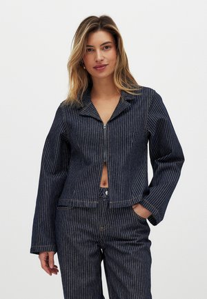 PINSTRIPED - Skjortebluser - rinse wash