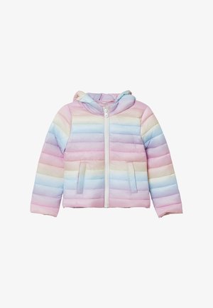 Veste matelassée pour enfant rayée arc-en-ciel pastel, avec capuche, fermeture éclair avant et poches latérales.