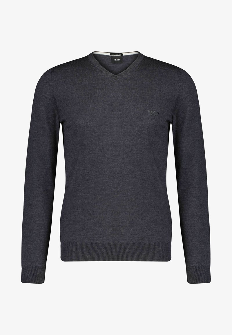 Mörkgrå V-ringad herrtröja i mjukt tyg. Långa ärmar med ribbad mudd och nederkant, med en liten logotyp på bröstet.