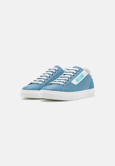 MOSCHINO Trainers - azzurro/bianco