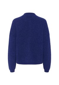 Pull en laine bleu avec une texture douce, col rond et manches longues. Le dos présente un design simple et sans coutures.