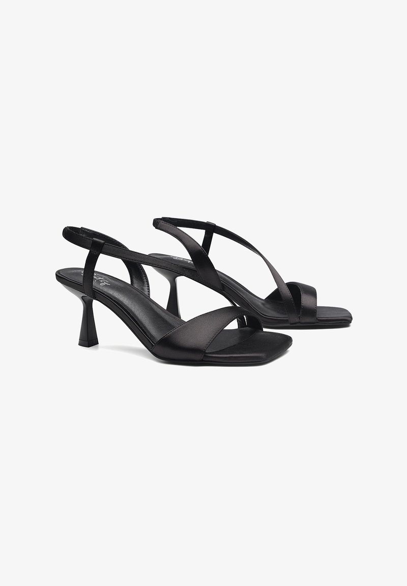 Betsy Sandalias - black