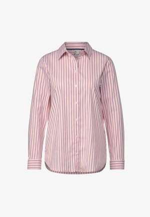Lys rosa langærmet skjorte med smalle marineblå lodrette striber, knaplukning foran og en buet kant. Fremstillet af et glat stof.