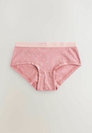 Różowe bawełniane majtki typu boyshort z miękkim pasem, zdobione kwiatowym wzorem i przeszyciami. Tkanina jest gładka i lekka.