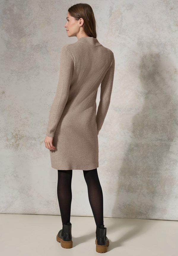 STRUKTUR - Strickkleid - beige