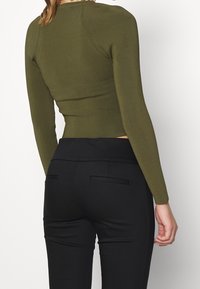 Alice + Olivia Langarmshirt - olive