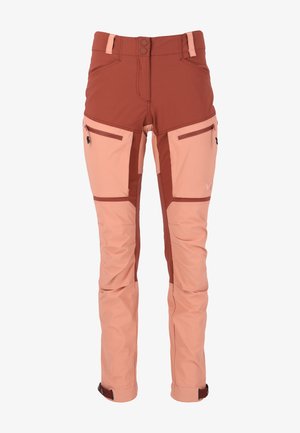 Pantalons d'escalade bicolores rouge et rose avec poches avant et latérales, sangles de cheville ajustables, et un mélange de matériaux lisses et texturés.