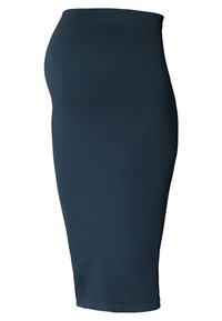 Jupe crayon côtelée, longueur genou, en bleu foncé. Fabriquée en tissu extensible avec une taille haute et une silhouette ajustée. Texture lisse.