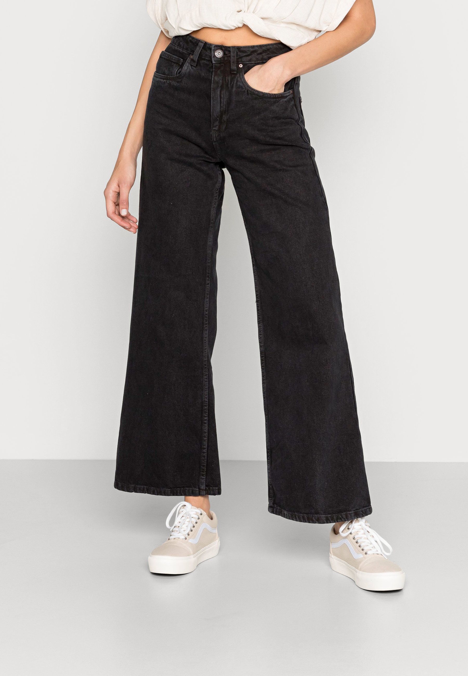 WIDE JEAN - Flared Jeans - graphite 