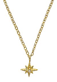 Collar de cadena de oro con un colgante en forma de estrella, que presenta bordes puntiagudos y una gema central, mostrando un acabado pulido y brillante.