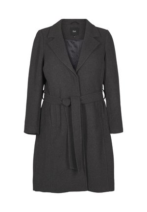 Temno sivi plašč s slim fit krojem, izrezom na ovratniku, sprednjim pasom za zavezovanje, dvema stranskima žepoma in teksturirano tkanino. Notranja podloga je z vzorcem pik.