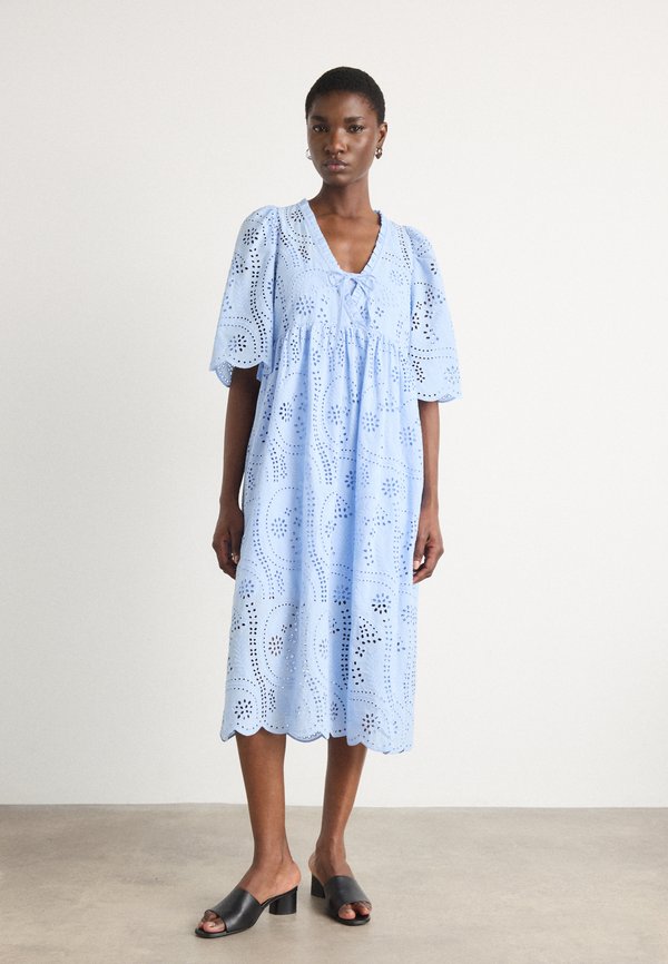 DRESS - Day dress - open air