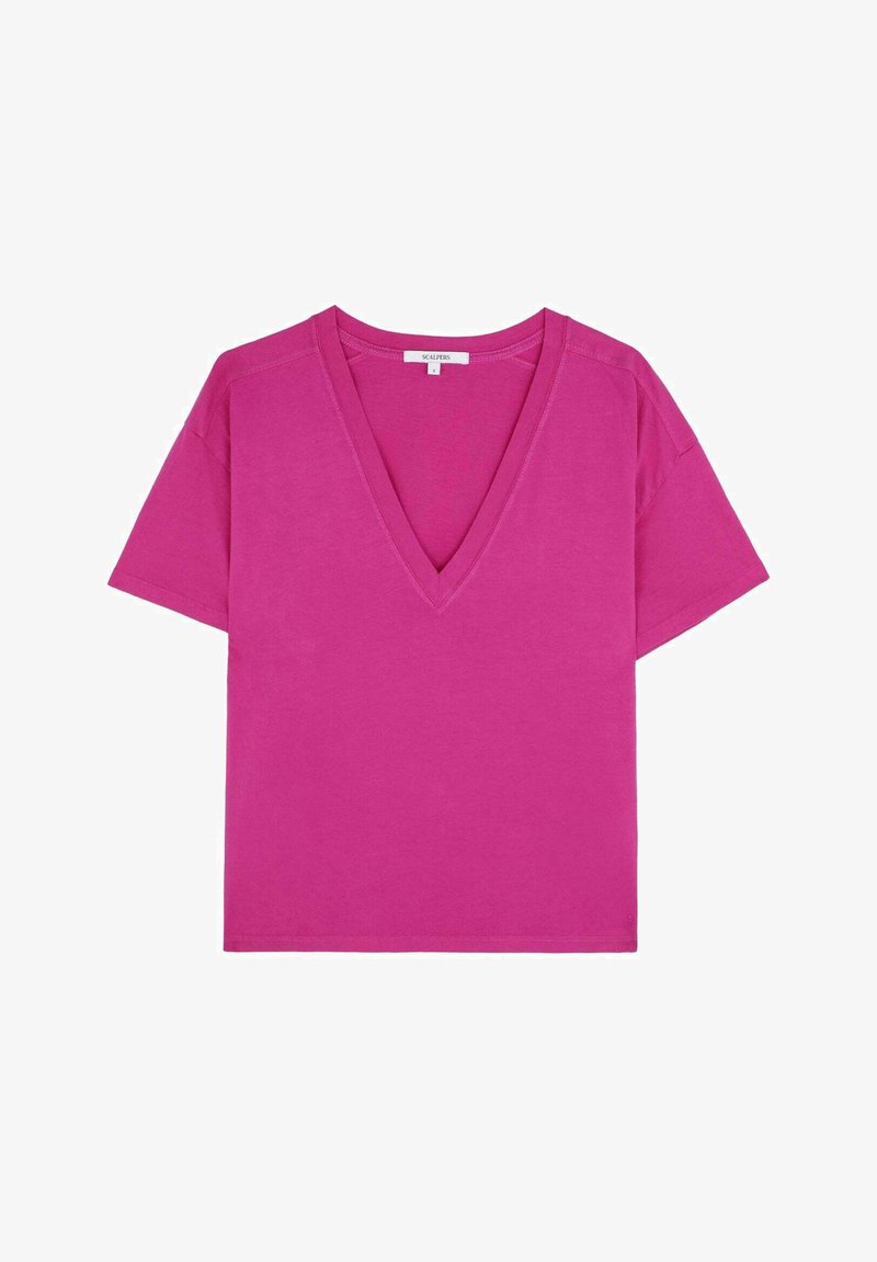 Różowa koszulka V-neck z krótkim rękawem, wykonana z miękkiego materiału. Projekt charakteryzuje się luźnym krojem i gładką fakturą.