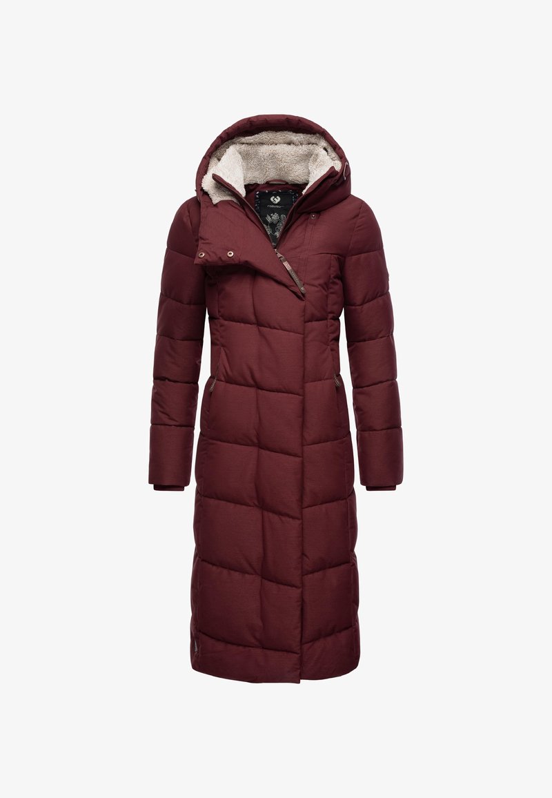 Ilgas puriųjų striukės modelis burgundiškos spalvos su gaubtu, su siuvinėta tekstūra, priekyje esančiu užtrauktuku ir sagų užsegimu, su minkštu, kontrastuojančiu vidiniu pamušalu.