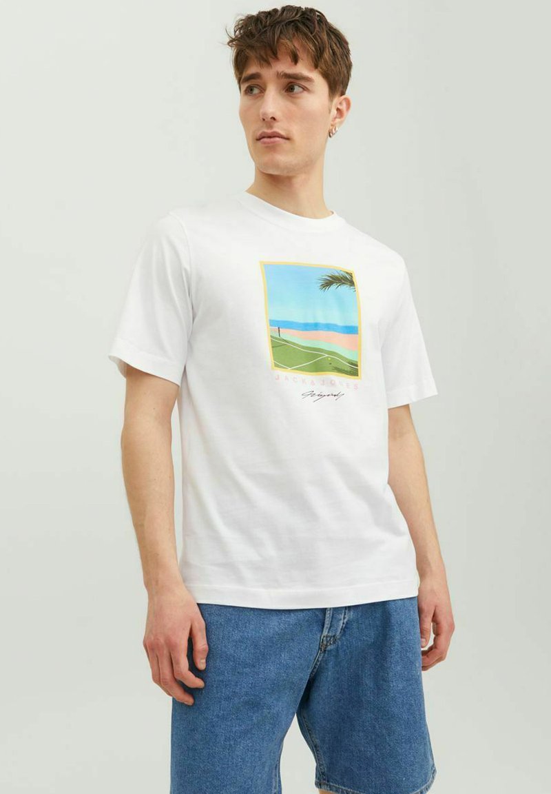 Jack & Jones JORTULUM LANDSCAPE CREW NECK - T-shirts print - bright white