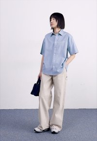 Carhartt WIP JAXON - Užsagstoma palaidinė - frosted blue/wax