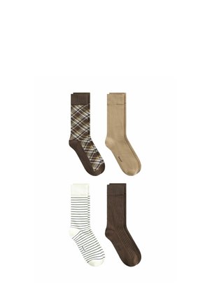 Vier Paar gefaltete Socken in braunem Karo, einfarbig beige, weiß mit schwarzen Streifen und einfarbig dunkelbraun, in einem Raster auf weißem Hintergrund angeordnet.