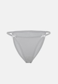 Αθλητικό εσώρουχο μπικίνι από ανοιχτό γκρι διαφανές ύφασμα με λεπτές τιράντες και μικρά διακοσμητικά φιόγκους σε κάθε πλευρά.