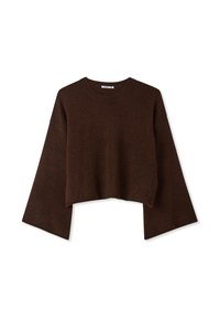 Maglione corto marrone realizzato in tessuto morbido con maniche ampie e scollo arrotondato, caratterizzato da una finitura testurizzata su tutta la superficie.