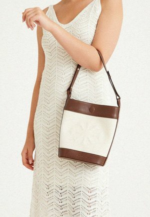 BUCKET SHOULDER - Handbag - white
