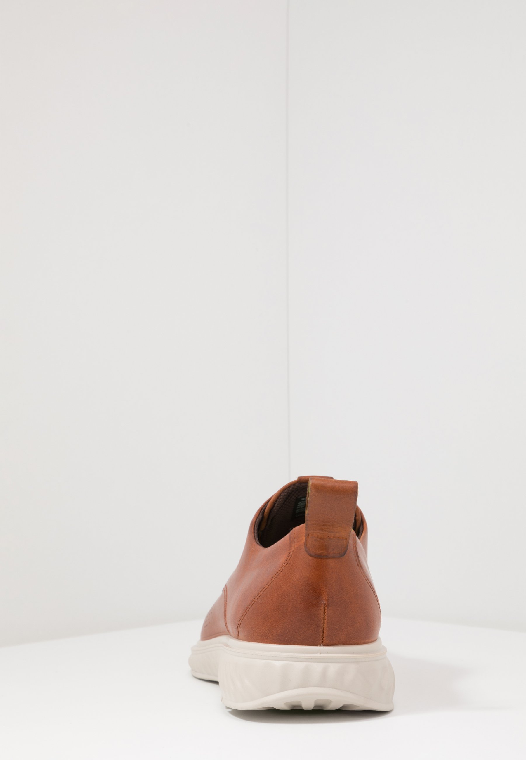 zapatos ecco light zalando