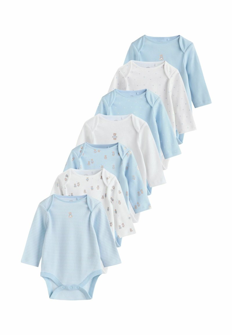 Sju långärmade babybodyer i olika nyanser av blått och vitt, med mönster som ränder och björnmotiv. Mjukt bomullsmaterial.
