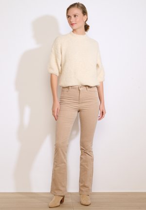 BOOTCUT - Nohavice - lt beige