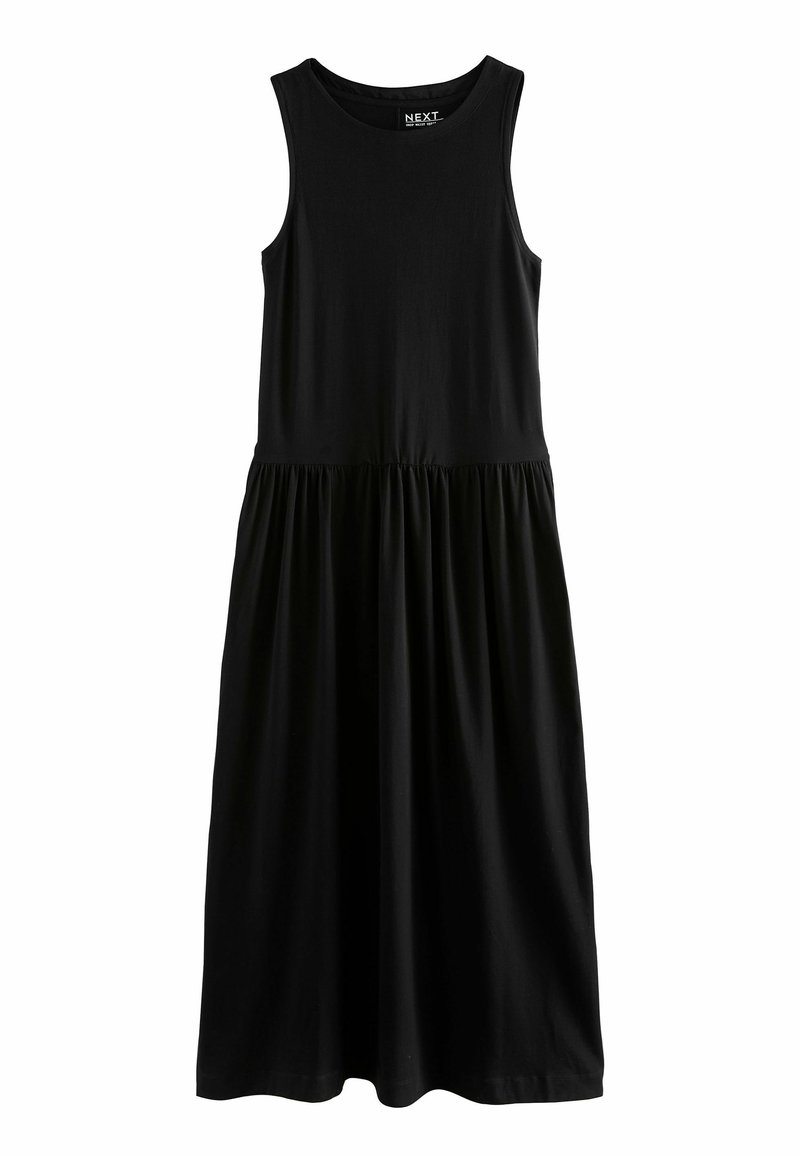 Robe noire sans manches en tissu doux, présentant une coupe décontractée, un col rond et une taille froncée qui descend jusqu'à un ourlet au niveau des genoux.