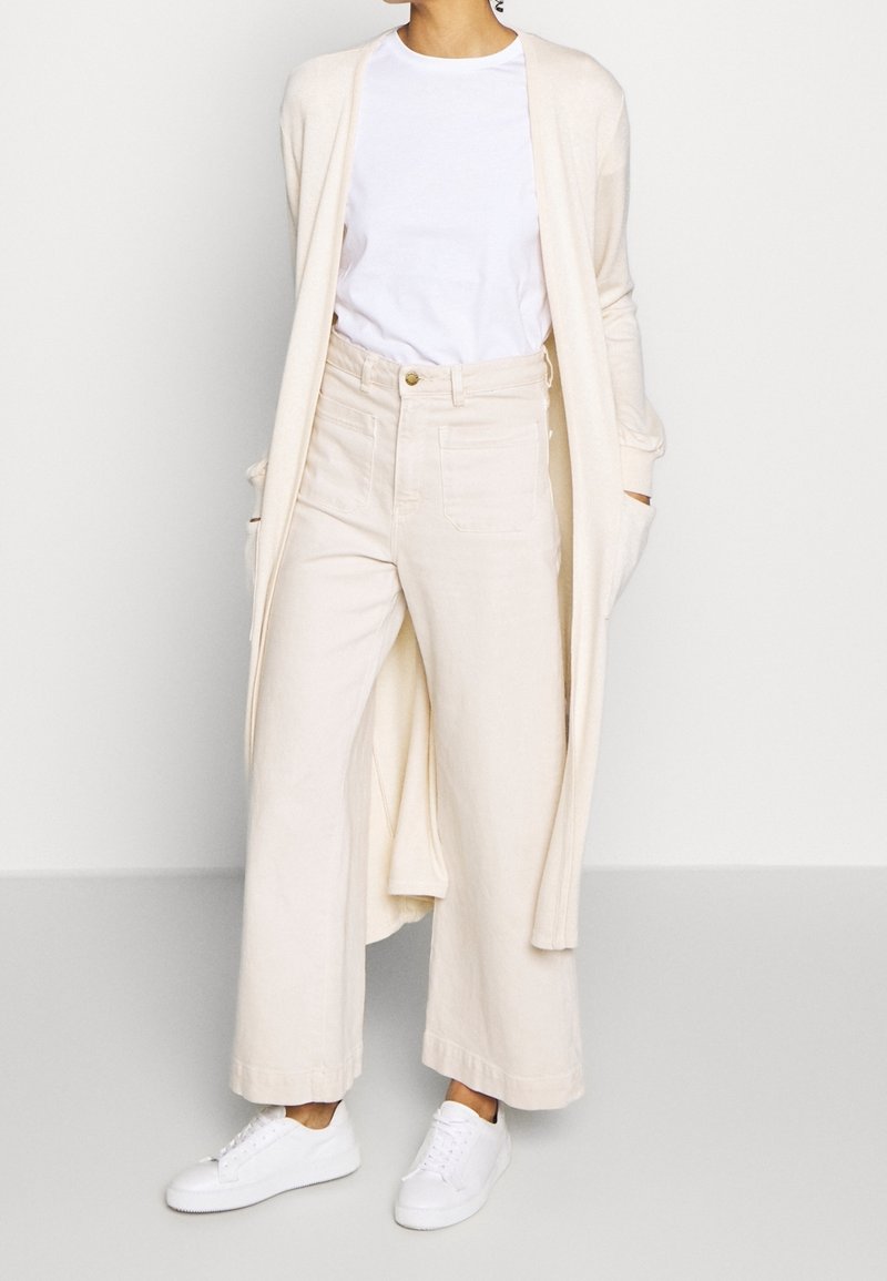 Cream Kardigan - beige