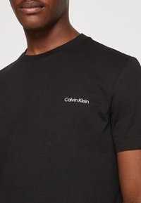 Calvin Klein MICRO LOGO 2 PACK  - Basic póló - black/stony beige