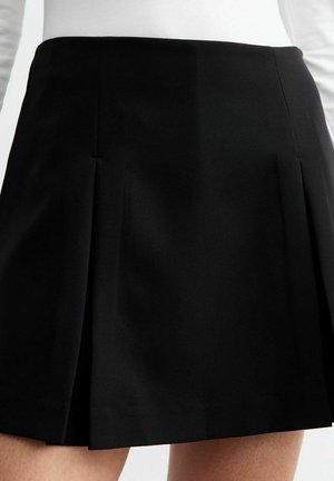 PLEATED MINI SKORT - A-linjekjol - black