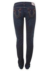 Mörkblå denimjeans med slim fit, med kontrasterande sömmar och unika bakfickor. Klassisk femfickorsmodell.