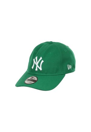 Green New York Yankees cap, cotton material, six-panel design, white logo, adjustable strap, curved brim, textured surface, visible stitching.