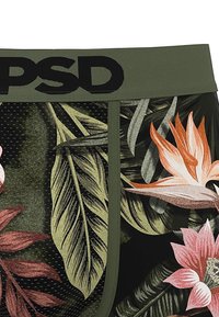 Męskie bokserki z czarną bazą ozdobioną żywymi tropikalnymi kwiatowymi wzorami w różu i zieleni. Elastyczna talia z czarnym logo „PSD”.