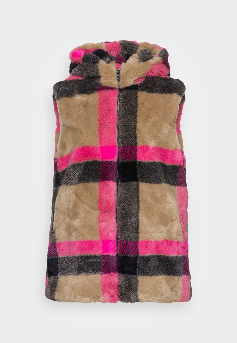 Veste sans manches en fausse fourrure à carreaux beige, noir et rose vif. Dotée d'une fermeture éclair à l'avant et d'une capuche, avec une finition douce et texturée.