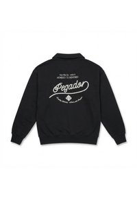 Felpa nera a maniche lunghe con colletto, con testo bianco sul retro: "il tempo vola - goditelo, MOMENTI DA RICORDARE, Pegador."