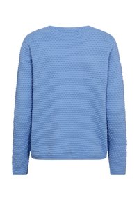 Blauwe gebreide trui met een ronde hals, lange mouwen en een bobbelig patroon over de hele stof. Achteraanzicht toont een eenvoudig ontwerp.