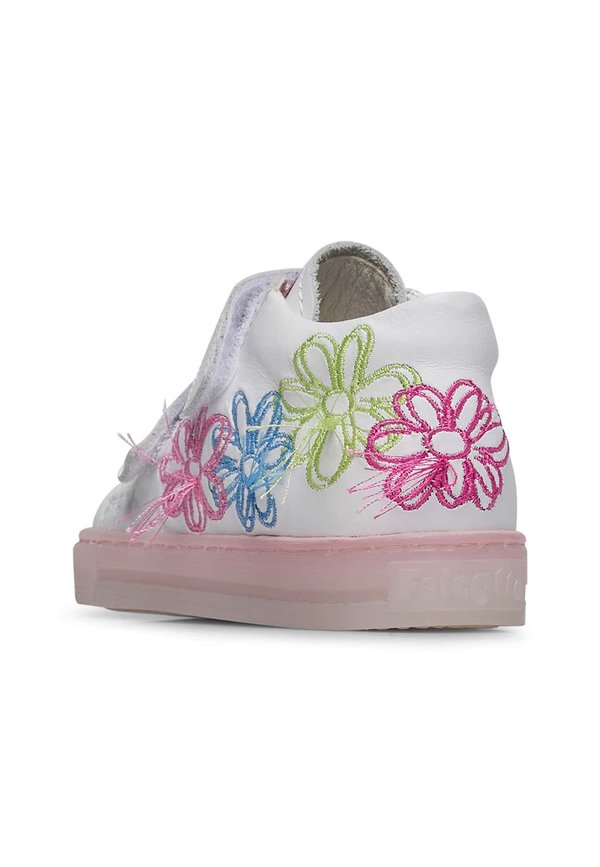 YLORIA  – Klettschuh – weiß rosa