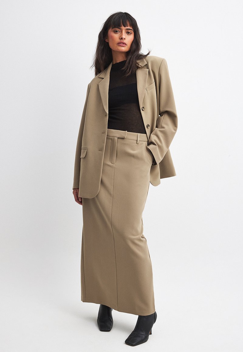 NA-KD Maxirok beige NA-KD Maxirok beige