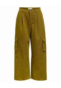 Pantalons cargo en vert olive, dotés de jambes larges, de plis et de poches latérales. Fabriqués à partir d'un tissu lisse et durable.