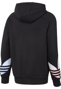 Svart hoodie med bakvy, utrustad med en fodrad huva och kontrasterande vita, blå och röda accentremmar på ärmarna. Mjuk tygkänsla.