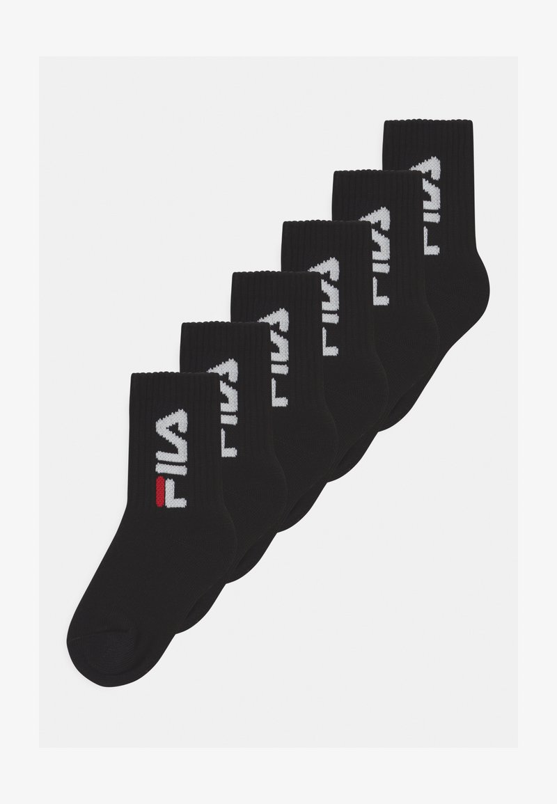 Meias de crew pretas, em mistura de algodão, com bordado do logo branco "FILA" e detalhe vermelho. Seis pares exibidos em fila.