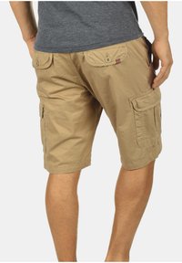 Blend BHCRIXUS - Kratke hlače - sand brown