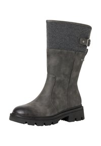 Bota de cuero gris con un cuello de fieltro, suela de goma resistente con profundos tacos y una hebilla decorativa en el lado.